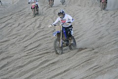 a (400)